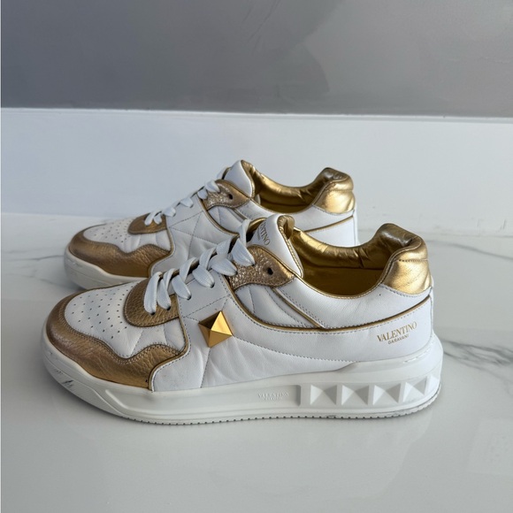Valentino Gold and White Leather Sneakers - Picture 5 of 9